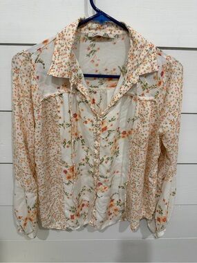 Dex Cream Floral Button-Up Blouse with Peach Accents